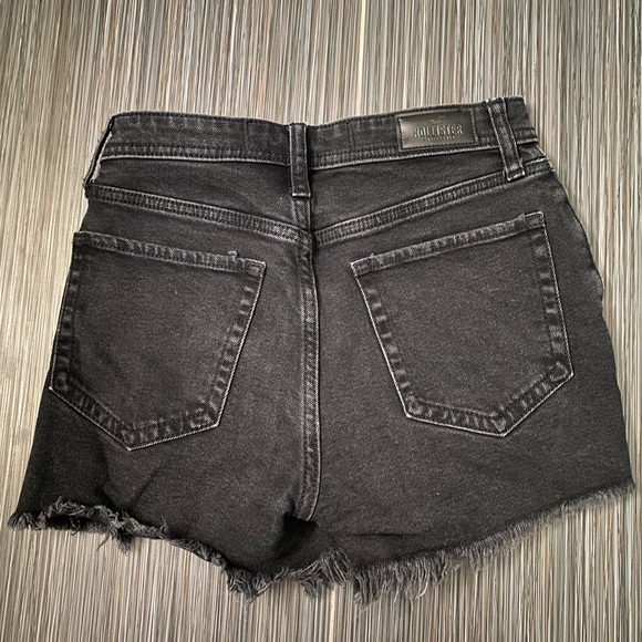Hollister Jean shorts 💎 - Picture 4 of 4